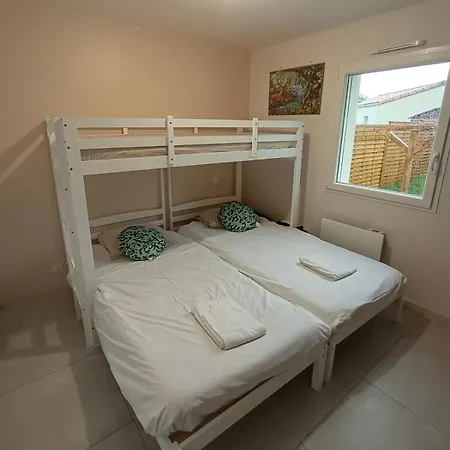 Maison 4 Personnes Avec Jardin à 15 Min Du Grand Parc La Pommeraie-sur-Sèvre